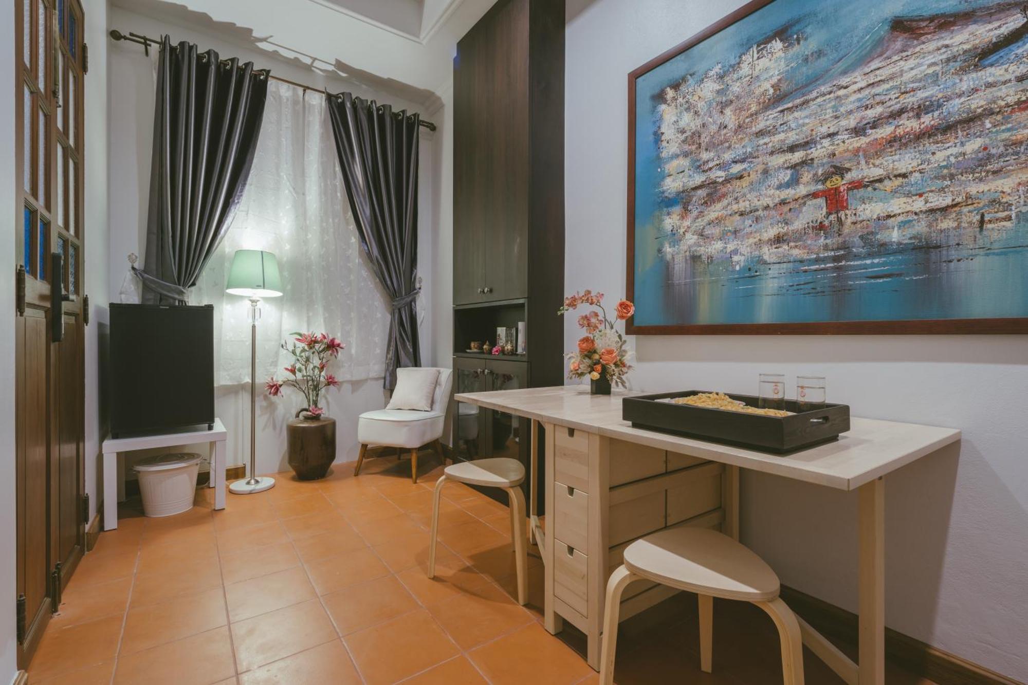Botan Boutique Hotel Patong Exterior photo